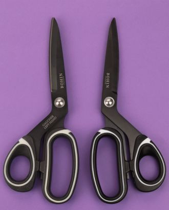 3 sizes of professional scissors