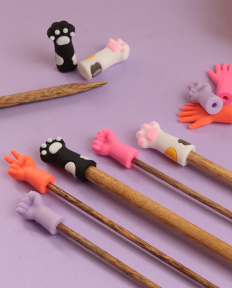 Knitting needles point protectors