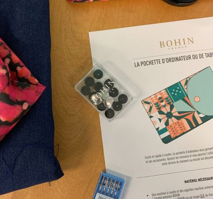 Tutoriel gratuit pour créer sa pochette d'ordinateur ou de tablette Tutoriel gratuit pour créer sa pochette d'ordinateur ou de tablette
